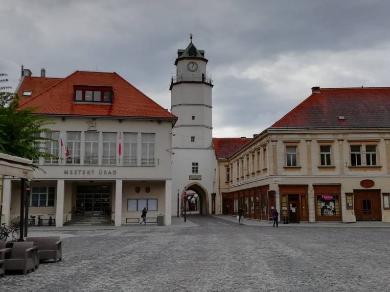 La Mestska Veza, situada junto al ayuntamiento, tiene un gran valor histórico.