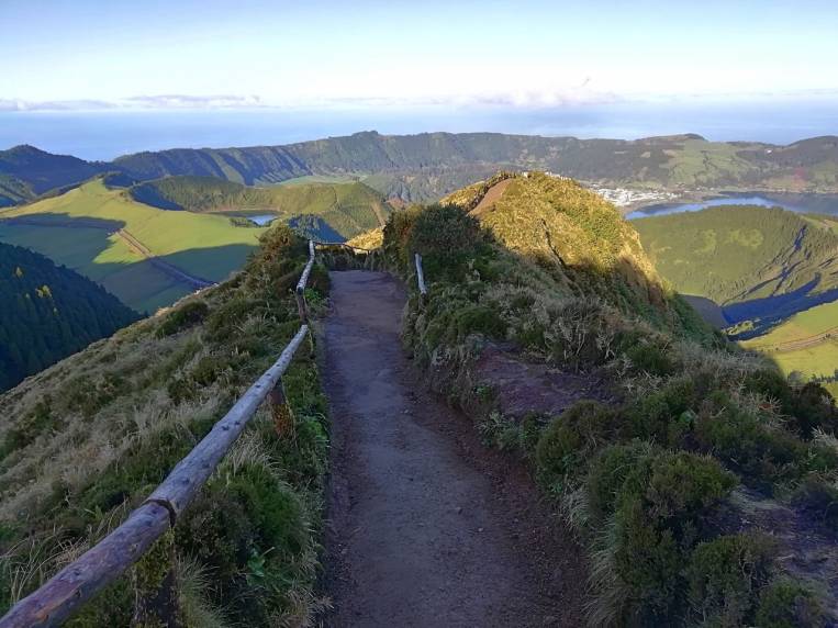 Sin duda, el mirador más fotografiado (y más espectacular) de Islas Azores.