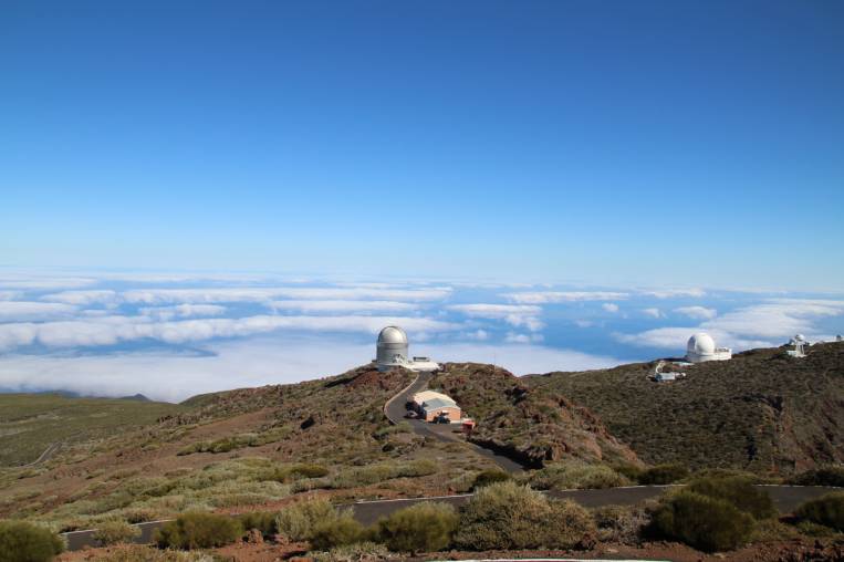 Observatorio Astrofísico con el telescopio GRANTECAN (Gran Telescopio de Canarias).